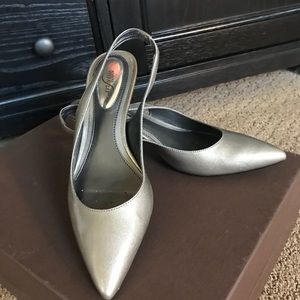 ALL 5* Silver Step N Flex Slingback Alfani pumps